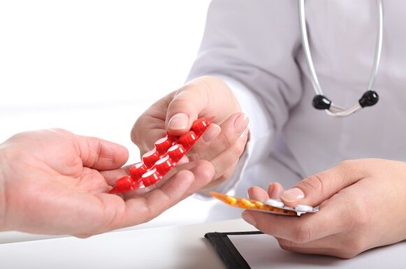 doktor servikal osteokondrozu tedavi etmek için ilaçlar reçete eder
