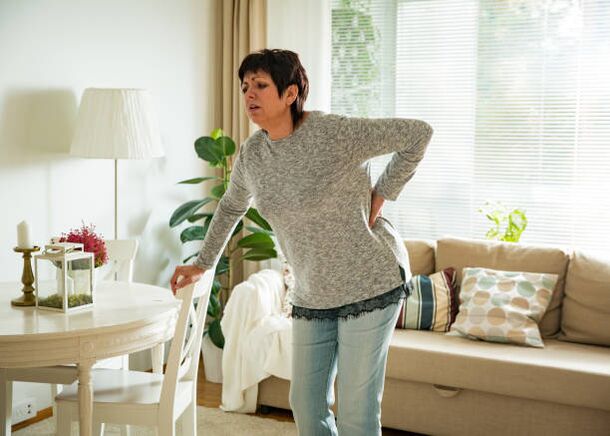 bir kadında osteokondroz